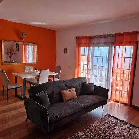 Casas Hoya Limpia- Solo Adultos