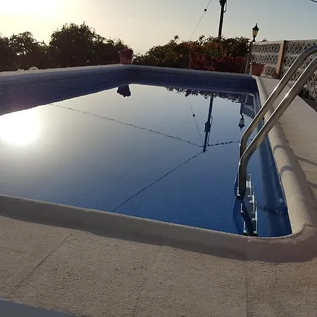 Casas Hoya Limpia- Solo Adultos *