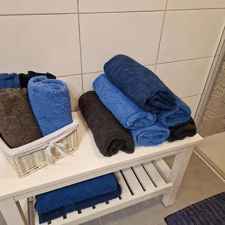 Casas Hoya Limpia- Solo Adultos *